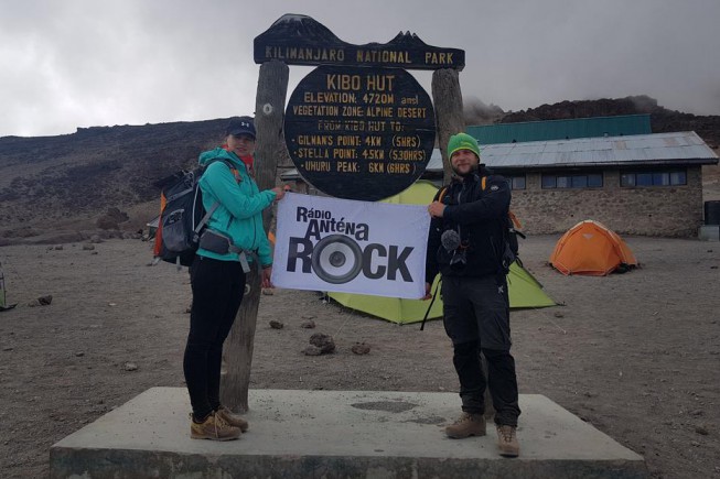 Medzi prvými Slovákmi na Kilimandžáre v tomto roku bolo aj Rádio Anténa Rock!